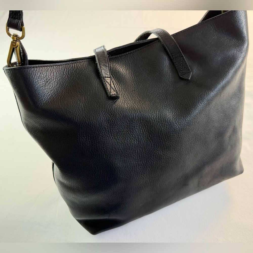 Madewell Zip Top Black Leather Transport Bag - Picture 9 of 12